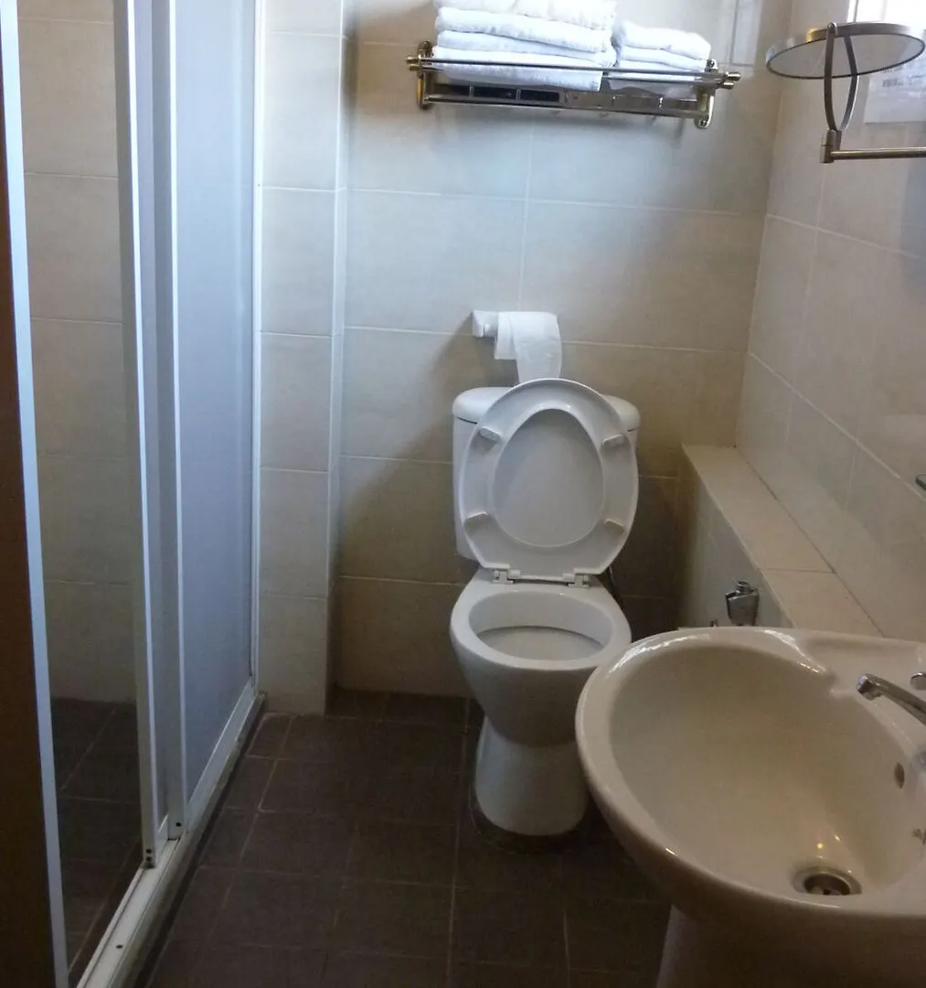 Dm Hotel Кота-Кинабалу